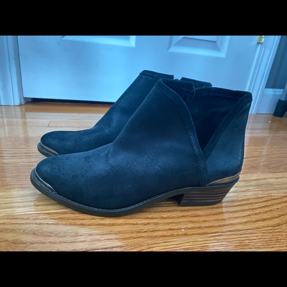 Never worn
